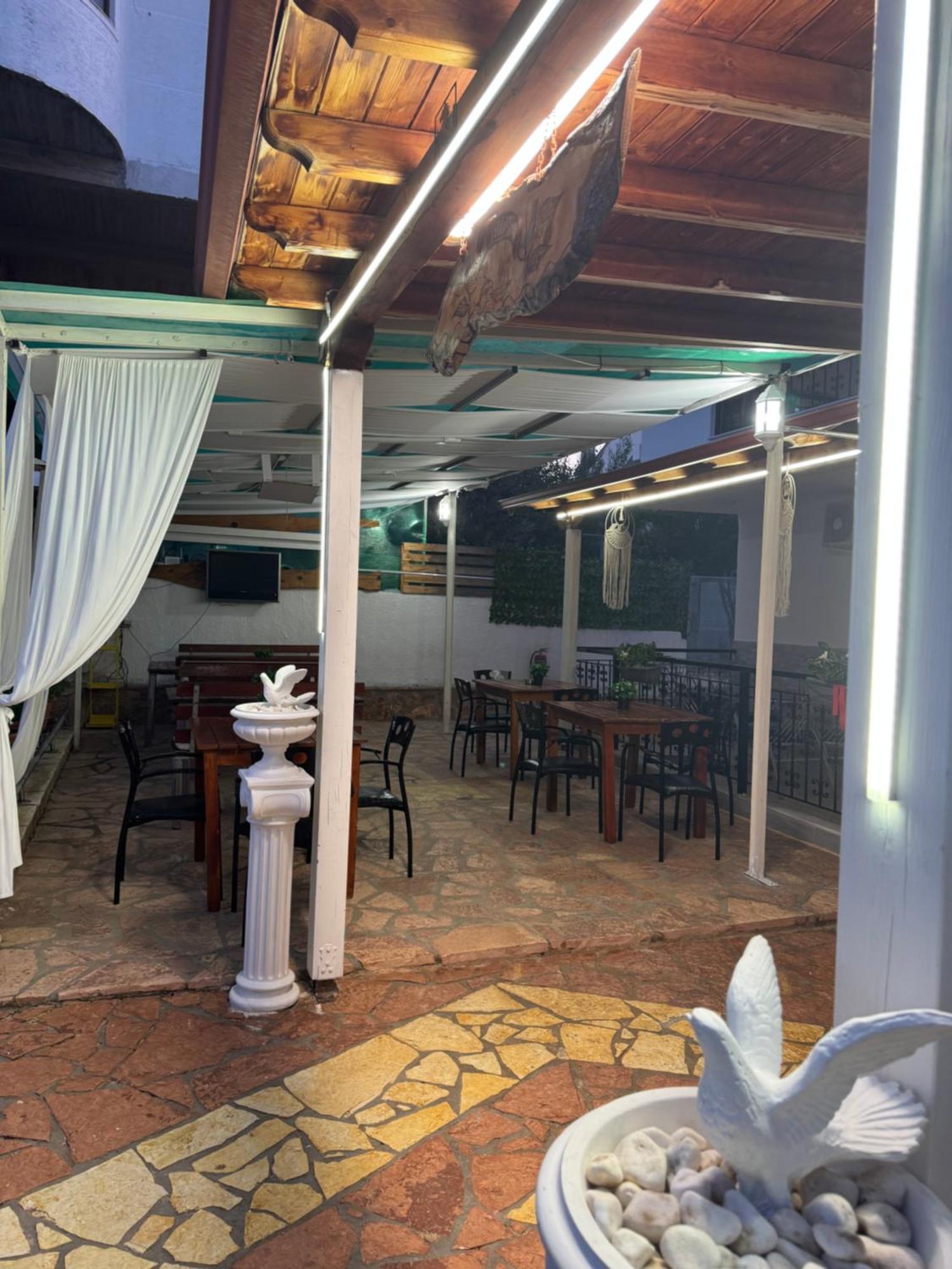 Cozy Veranda Kristian - Free Parking Ksamil Zewnętrze zdjęcie