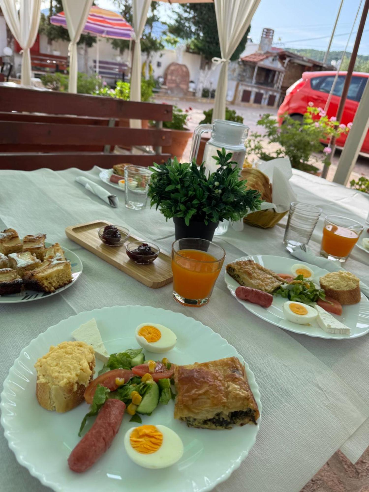 Cozy Veranda Kristian - Free Parking Ksamil Zewnętrze zdjęcie